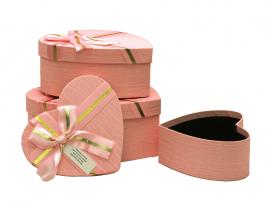 Širdelės formos dėžutės su kaspinėliu 3 dalių (rožinė)
