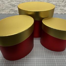 Ovalios dėžutės 3 dalių su auksiniu pakreiptu dangteliu (raudona)