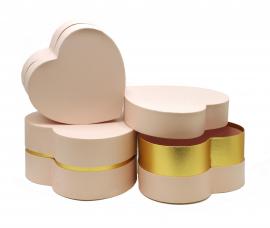 Širdelės formos dėžutės 3 dalių su auksiniu akcentu (rožinė)
